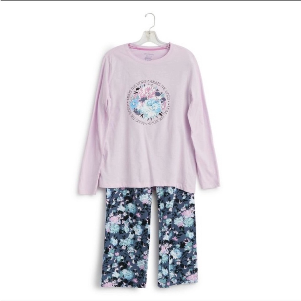 NWT Vera Bradley Floral Pajamas Set - Pink and Blue Mums the word size small - Picture 4 of 4